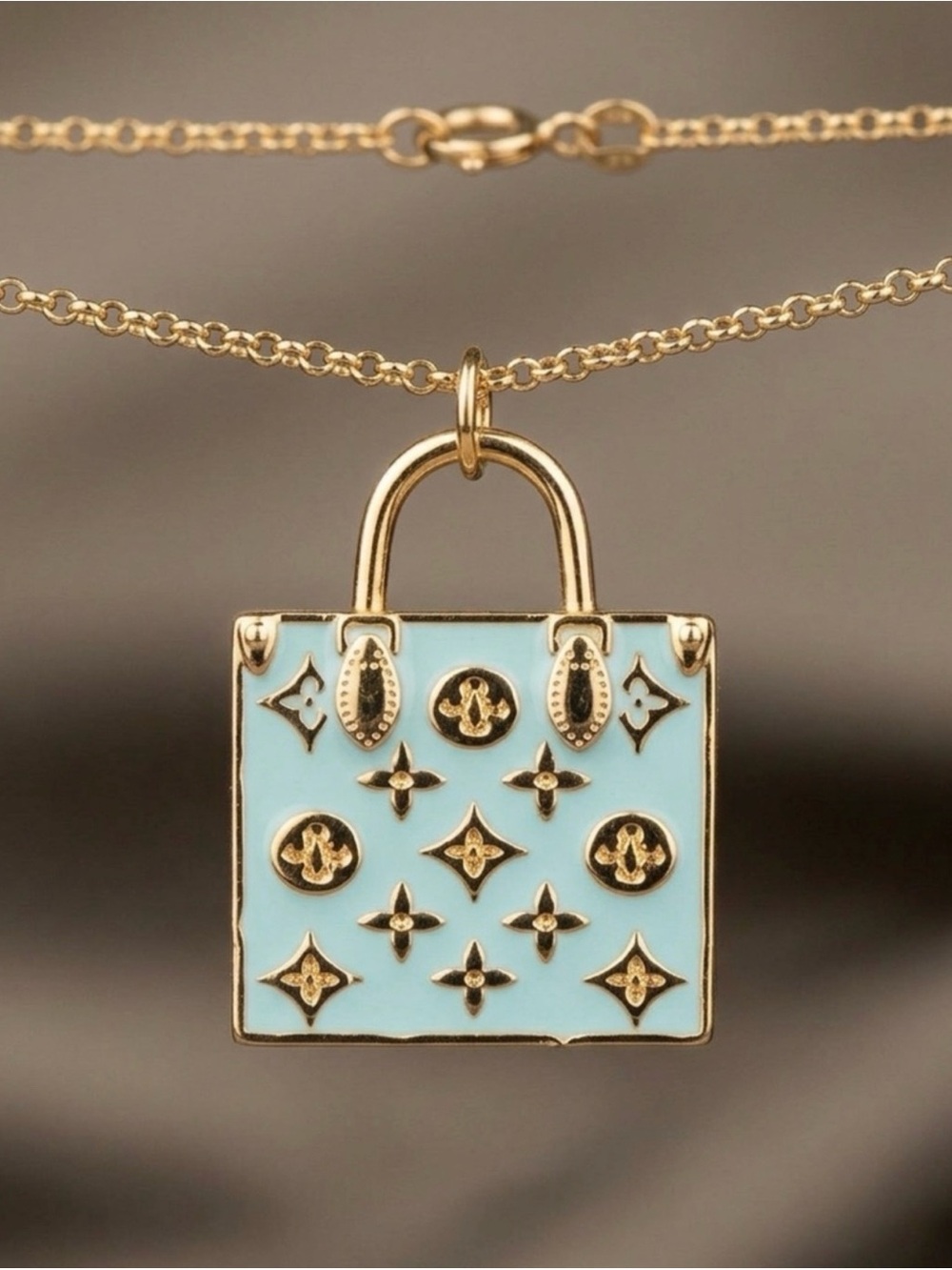 Louis Vuitton EUC stamped Mini
Bag Charm/Keychain/
Tiffany Blue & Gold - Picture 6 of 8